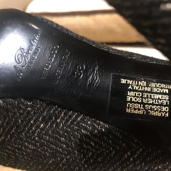 NEW-Di Beatrice Italian crystal booties - Picture 6 of 6